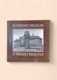 Kotěrovo muzeum v Hradci Králové na historické fotografii