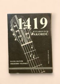 1419 kytarových akordů