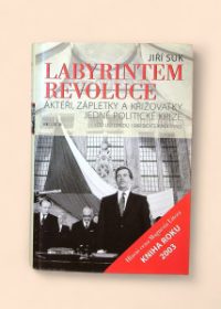 Labyrintem revoluce