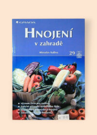 Hnojení v zahradě